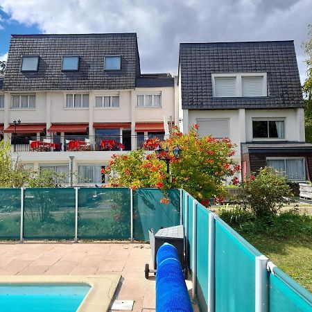 Hotel La Longue Vue Gennes-Val-de-Loire Exterior foto