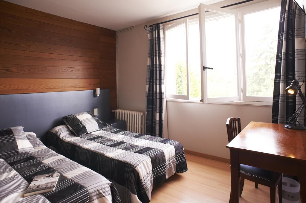 Hotel La Longue Vue Gennes-Val-de-Loire Zimmer foto