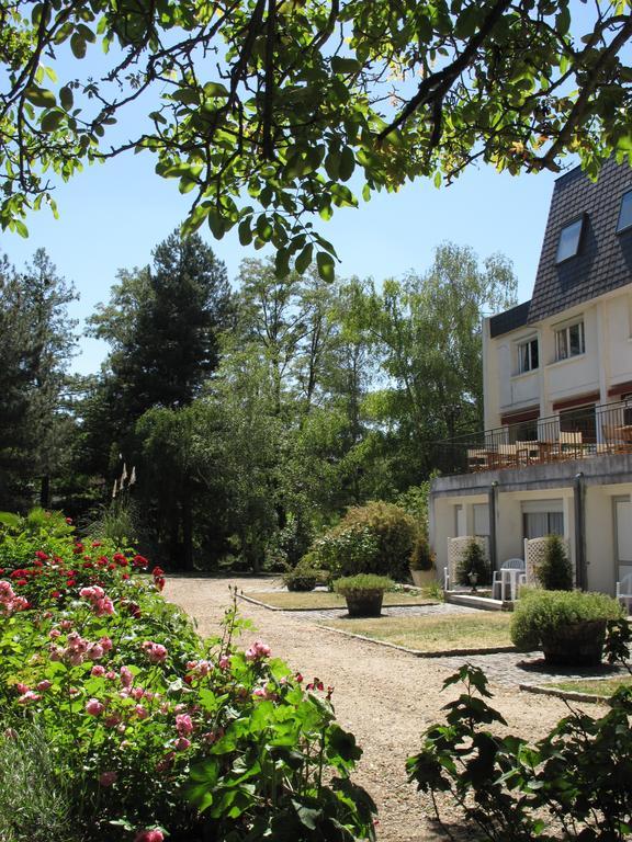 Hotel La Longue Vue Gennes-Val-de-Loire Exterior foto